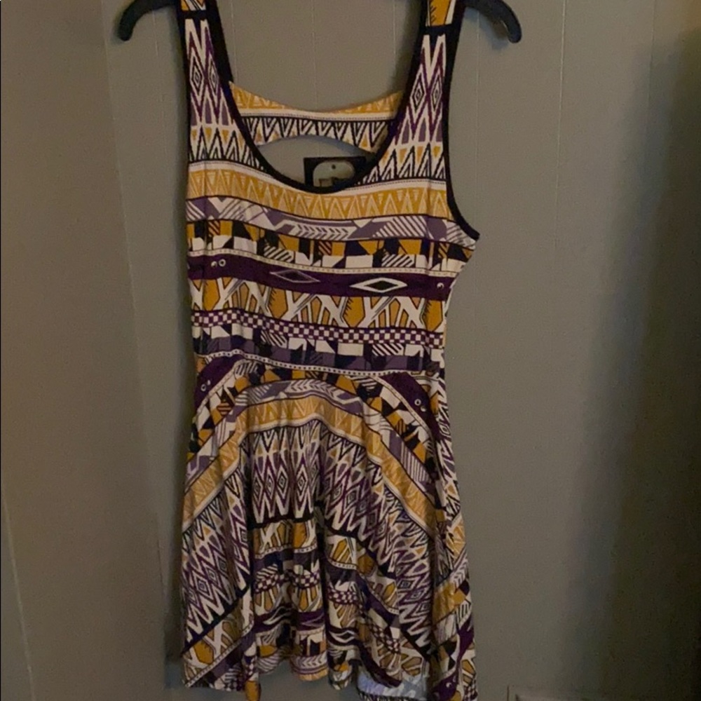 Medium dress - Picture 1 of 3